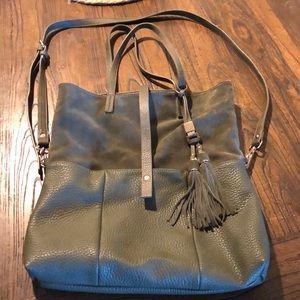 Large tote